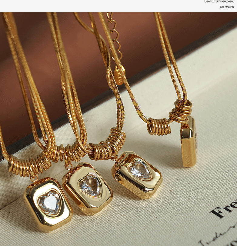 PVD Coated 18K Gold Plated  304 Stainless Steel Vintage Style  Waterproof Non Tarnish Pendant Necklace