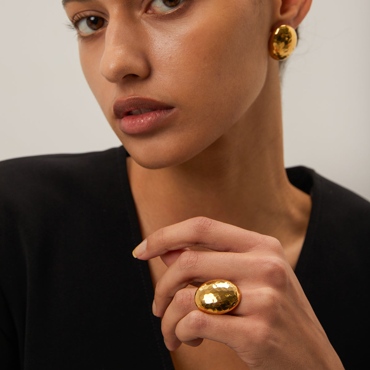 PVD Coated Real Gold Plated 18K Gold Hammered 304 Stainless Steel Non Tarnish Open Ring
