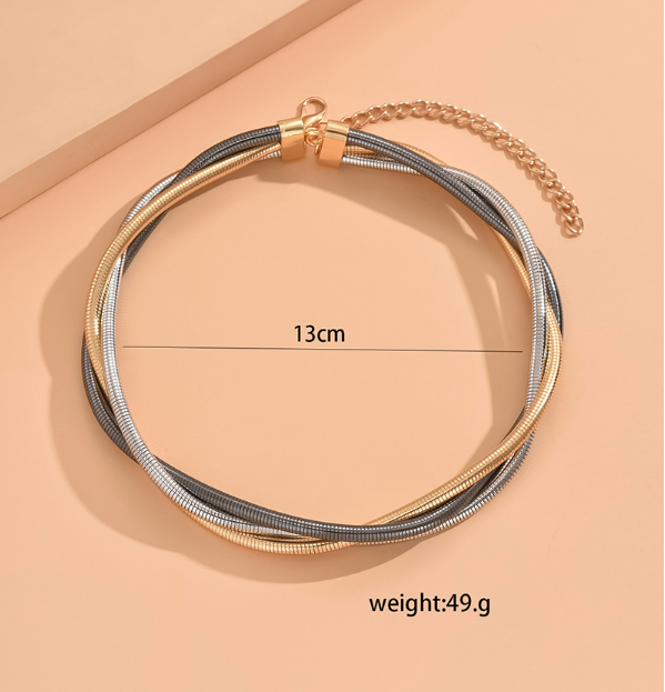 Simple Style Solid Color Electroplated Golden Plated Alloy Metal Choker.