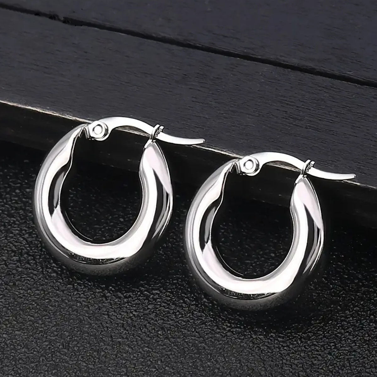 304 Stainless Steel Round Electroplated Stone-Free 18K Gold Plated Simple Style Plating Earrings