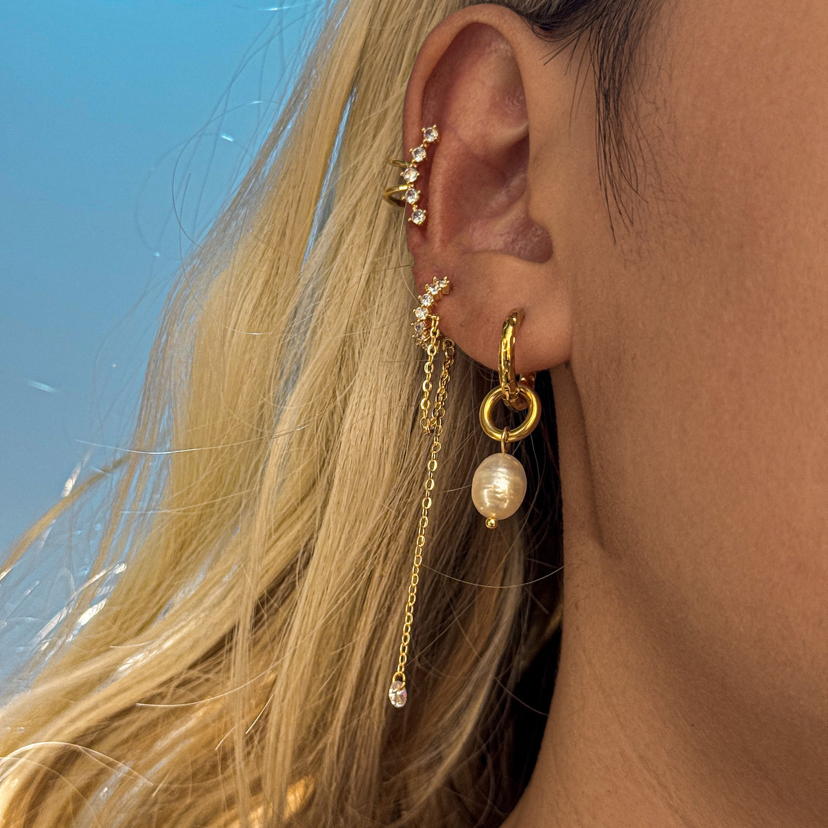 Vacuum Electroplating 18K Real Gold 304 Stainless Steel Freshwater Pearl Round Pearl Elegant Luxury Women Style Stud Earrings